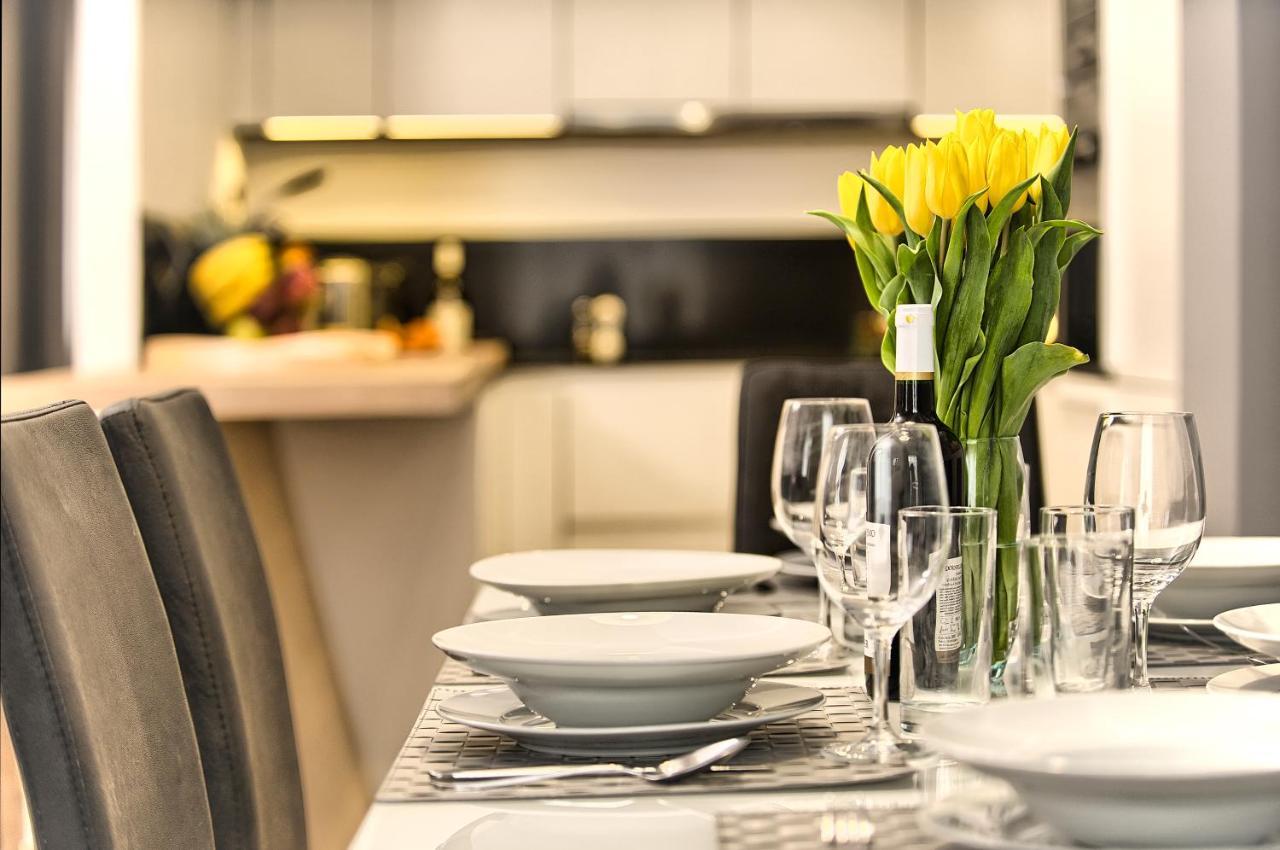 Exclusive 2 Bedroom Apartment Old Town - 2 Baths, Balcony And View - By Prague City Apartments Luaran gambar