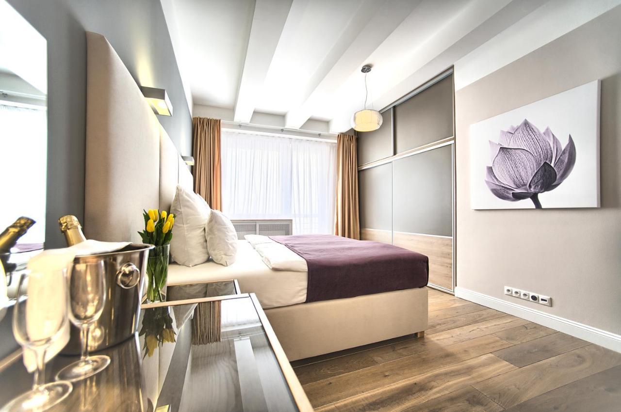 Exclusive 2 Bedroom Apartment Old Town - 2 Baths, Balcony And View - By Prague City Apartments Luaran gambar