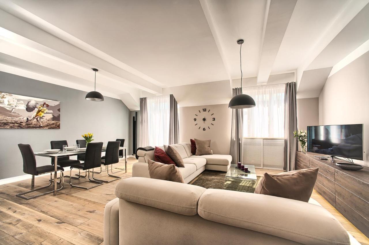 Exclusive 2 Bedroom Apartment Old Town - 2 Baths, Balcony And View - By Prague City Apartments Luaran gambar