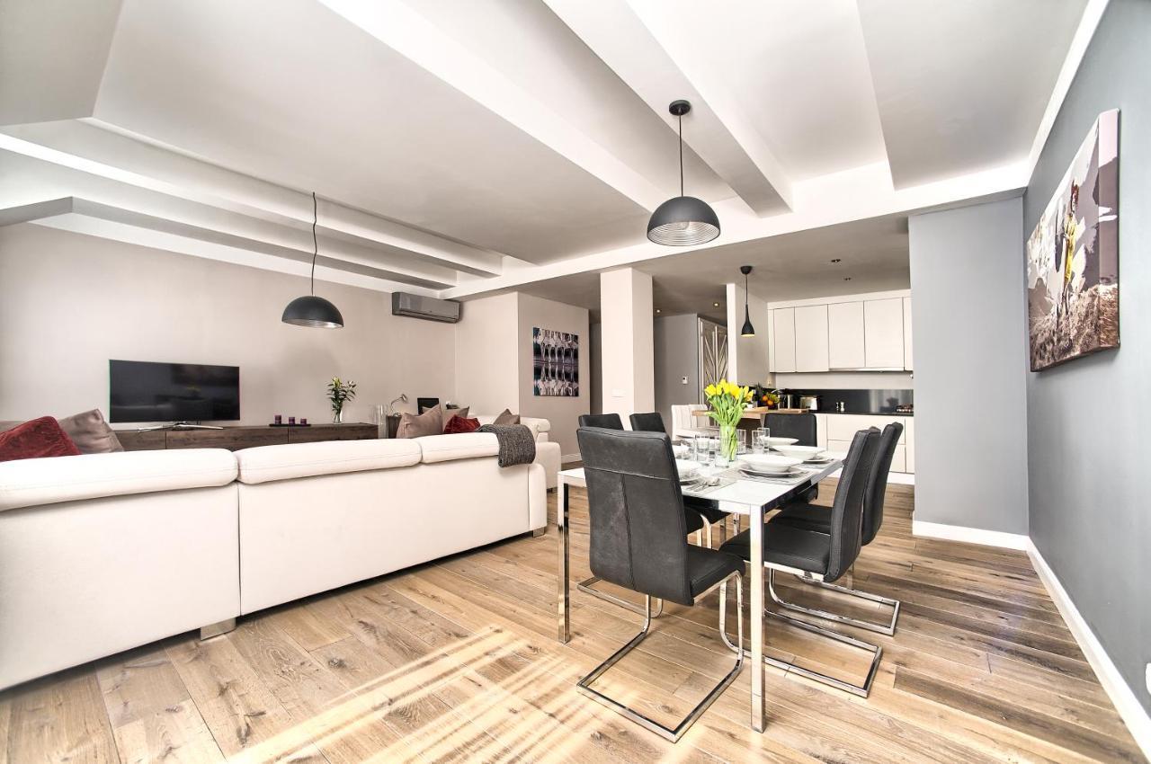 Exclusive 2 Bedroom Apartment Old Town - 2 Baths, Balcony And View - By Prague City Apartments Luaran gambar